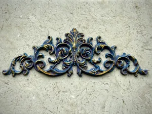 Baroque Center Appliqué - Decorative Trim Ornament