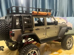 Off-road RC climbing truck