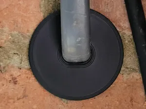 2.5mm^2 Twin & Earth Power Cable Wall Grommet