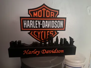 Harley Davidson with the skyline of New-York!