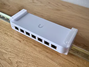 Modular DIN Rail brackets