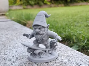 Surfing Gnome – Wave Rider
