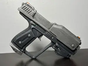 Combat Evolved M6D Magnum - Halo CE Gun Prop