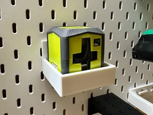 Ryobi cross-line laser Skadis mount