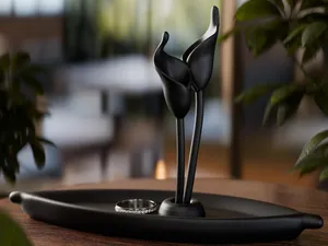Black Calla Lily Jewelry Tray – Modern Home Decor