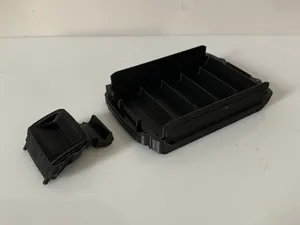 Battery Cover / Case for Dewalt 20V DCB207