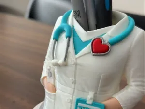 Wasalyn's Female Nurse Medical Pen Holder