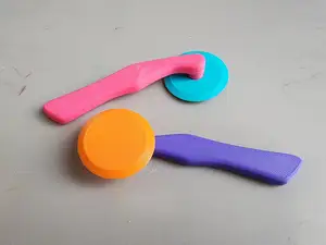 Play-Doh Pizza Cutter