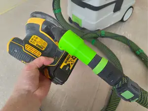 Dewalt DCW210 sander to Festool hoover adapter