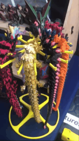 articulated dragon display stand