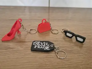 Kit de chaveiros O Diabo Veste Prada 2