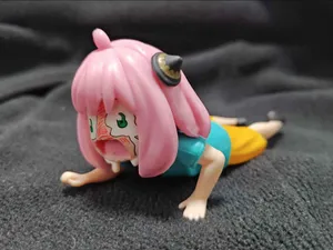 阿尼亚摔倒大哭 哭泣动漫间谍过家家手办 完美重制版 anya cry