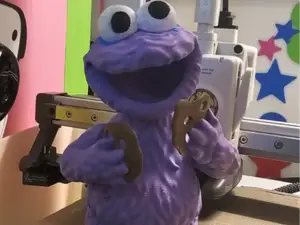 EL MONSTRUO DE LAS GALLETAS (Barrio Sesamo)