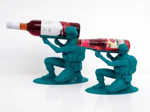 Tactical Bottle Launcher - RPG Soldier with bottle