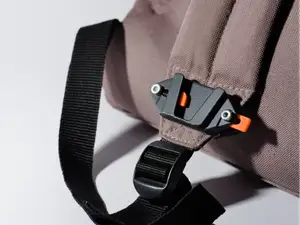 Quick release plate (for cameras and others)