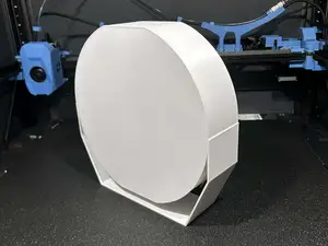 9" Spotlight model
