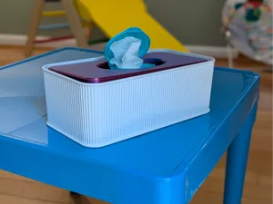 Wet Wipe Box: Weighted, One-Handed Dispenser