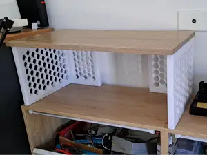 Leg for shelf