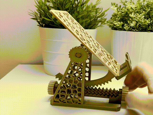 Adjustable phone stand
