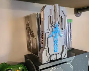 Halo Infinite Cylix Hologram - Human (Reclaimer)