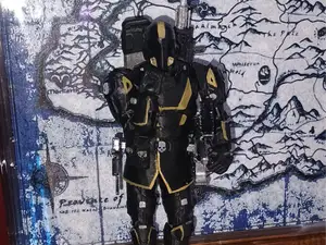 Dummy 13 Helldivers Armor with weapons slots