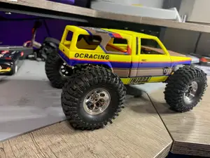 1/10 pinched Toyota canopy