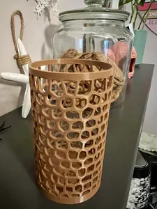 Pen Holder / Cylindrical Vase - Voronoi style