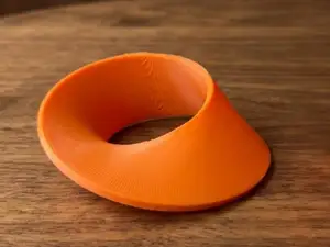 Parametric Möbius Strip – Support‑Free