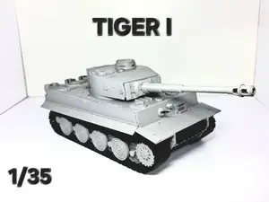 TIGER 1 1/35 SCALE TANK MODEL