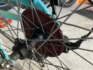 Flasque de roue arrière vélo Decathlon 24"