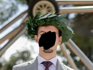 Laurel wreath graduation 