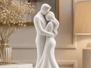 Escultura Casal Apaixonado