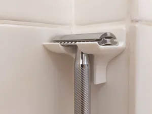 Safety Razor holder , no screws