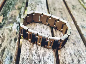 Tank Thread Bracelet