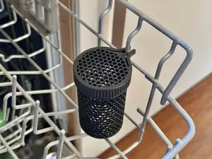 Dishwasher container for small parts V2