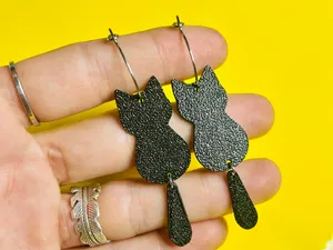 pendientes gatos