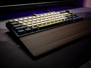 Keyboard Wrist Rest - Wood Style