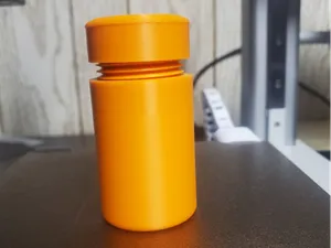 Threaded Container