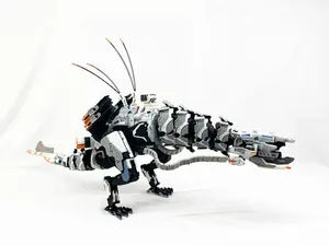 Thunderjaw Posable 75cm  