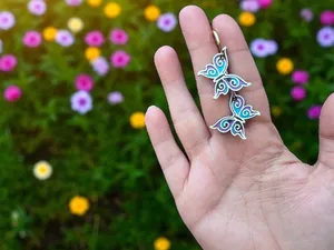 Pendientes mariposa