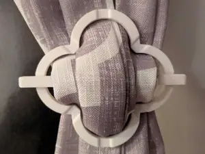 Curtain Tie Back - Clover Style