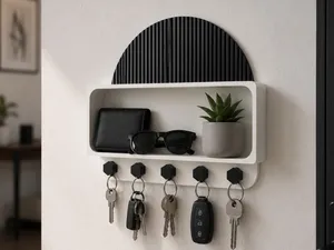 Moderner Schlüsselhalter mit Ablage