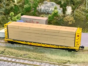 Athearn N-scale 53' GSC Flat Car Lumber Load