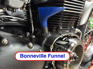 Triumph 900 Oil Funnels for Bonneville & Scrambler