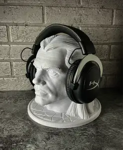 Headphone Stand - Geralt of Rivia - The Witcher