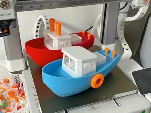 可爱的卡通小船,可浮于水面,可改装RC船