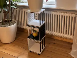 Side Table "Puma"