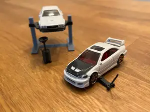 car Jack 1/64 scale for car diorama garage toy