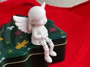 Angel Girl with Heart – flex legs (7-10 cm)
