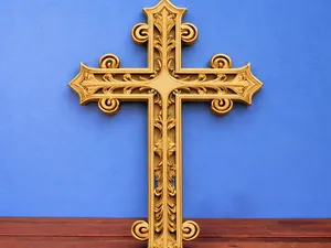Golden Cross - Ornate Christian Cross Decor